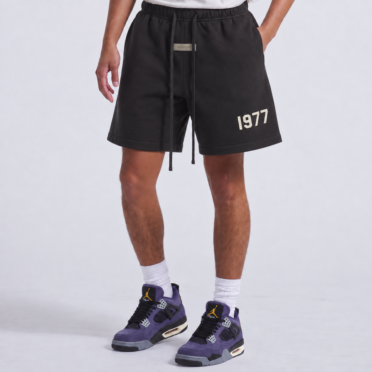 Eseentials Sweatshort (1977)