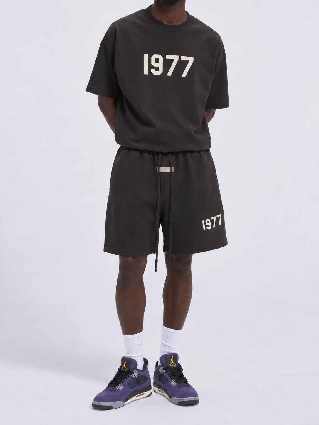 Eseentials Sweatshort (1977)