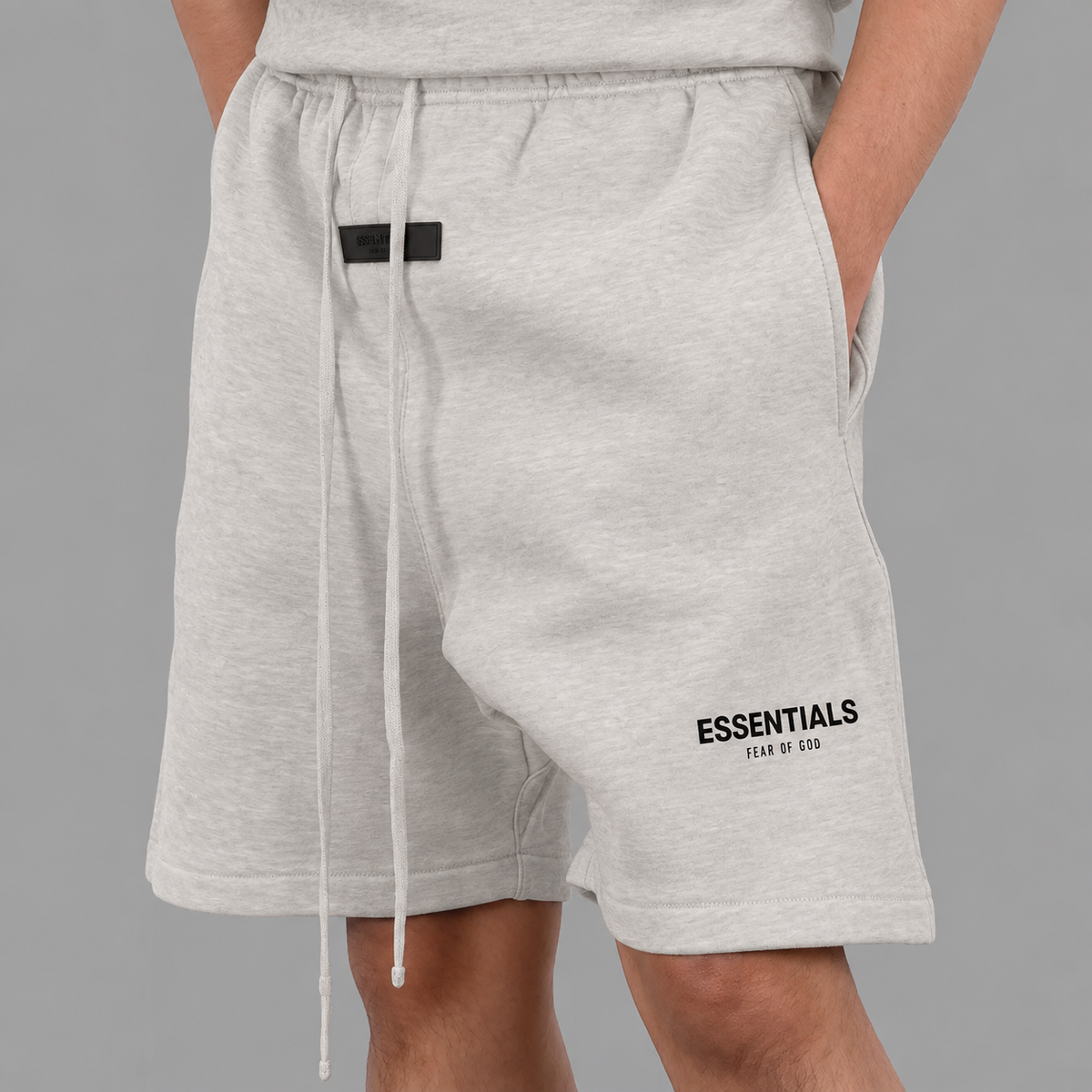 Eseentials SS22 Shorts Light Oatmeal